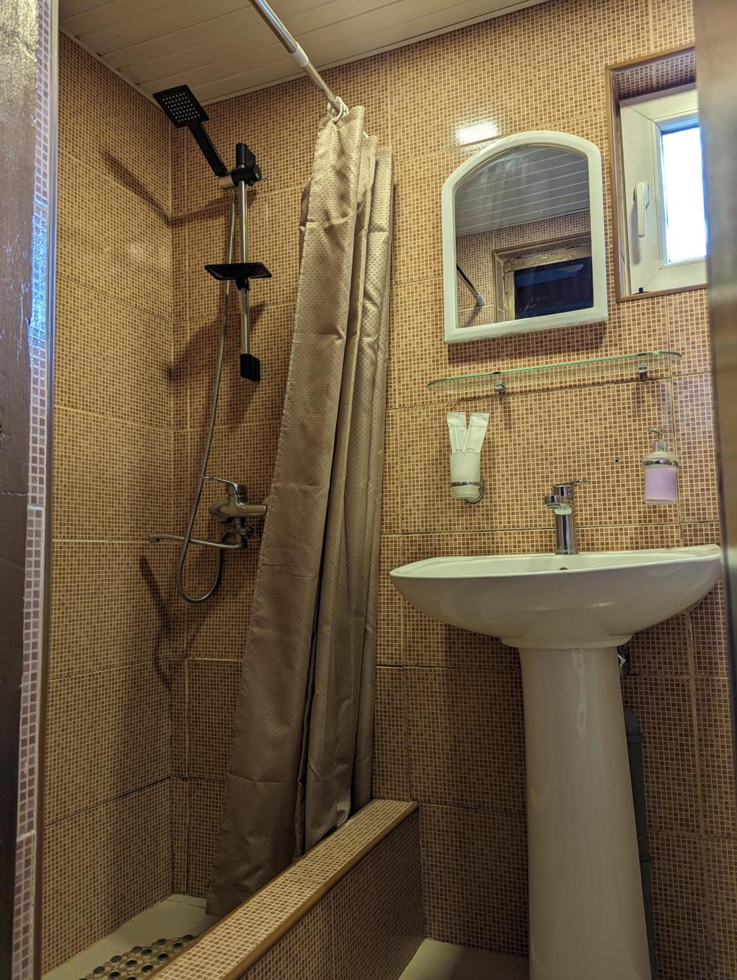 Cute&Tiny -5 Minutes Walk From Marjanishvili Metro Tbilisi Exterior foto